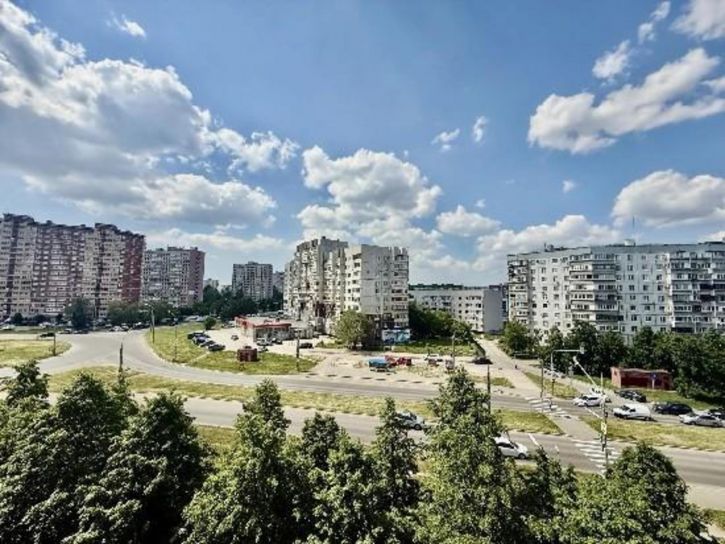 2-комн квартира Автостроителей, 11