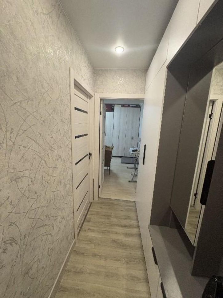2-комн квартира Королева б-р, 4