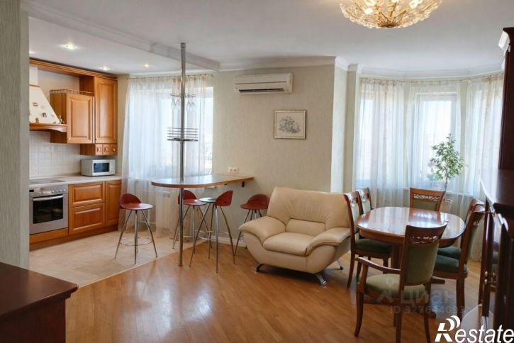 4-комн квартира ул Ленинградская, 43,  д. 43