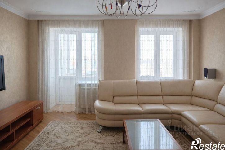4-комн квартира ул Ленинградская, 43,  д. 43