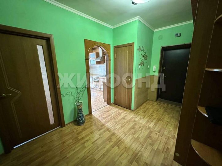 2-комн квартира Полякова улица, д.24