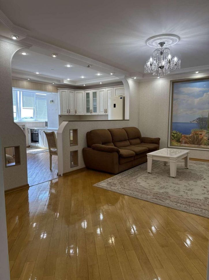 3-комн квартира Цветной бульвар, 7