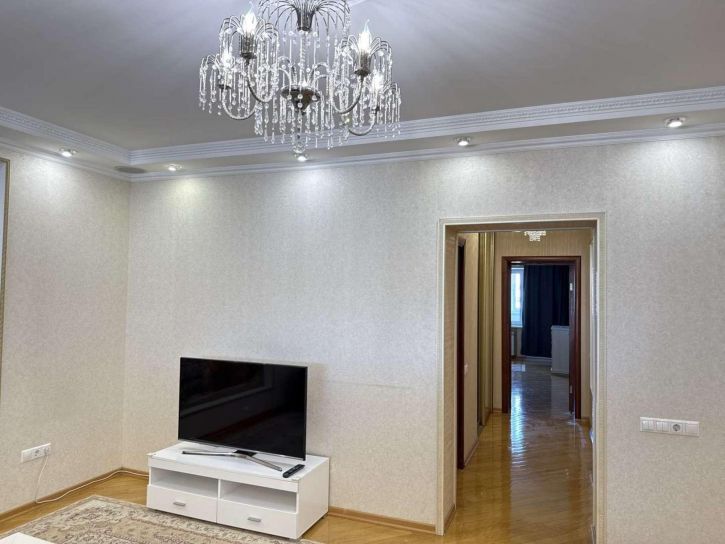 3-комн квартира Цветной бульвар, 7