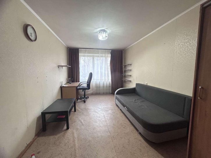Комната Тополиная улица, 28