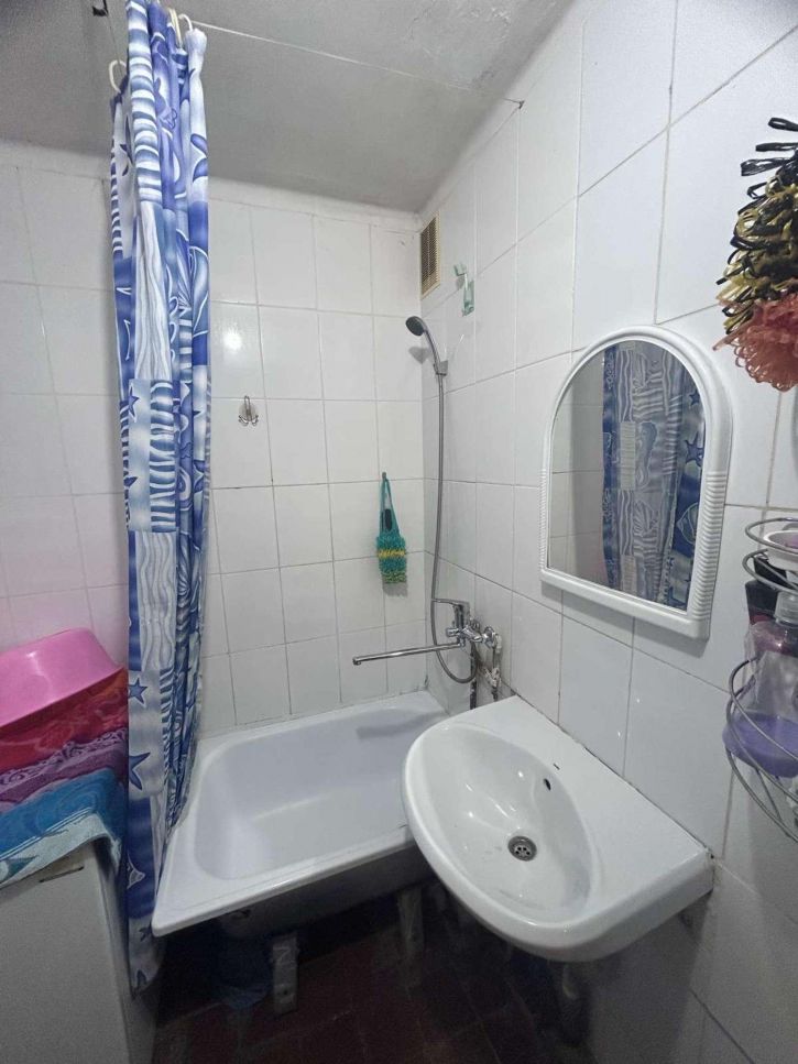 Комната Тополиная улица, 28