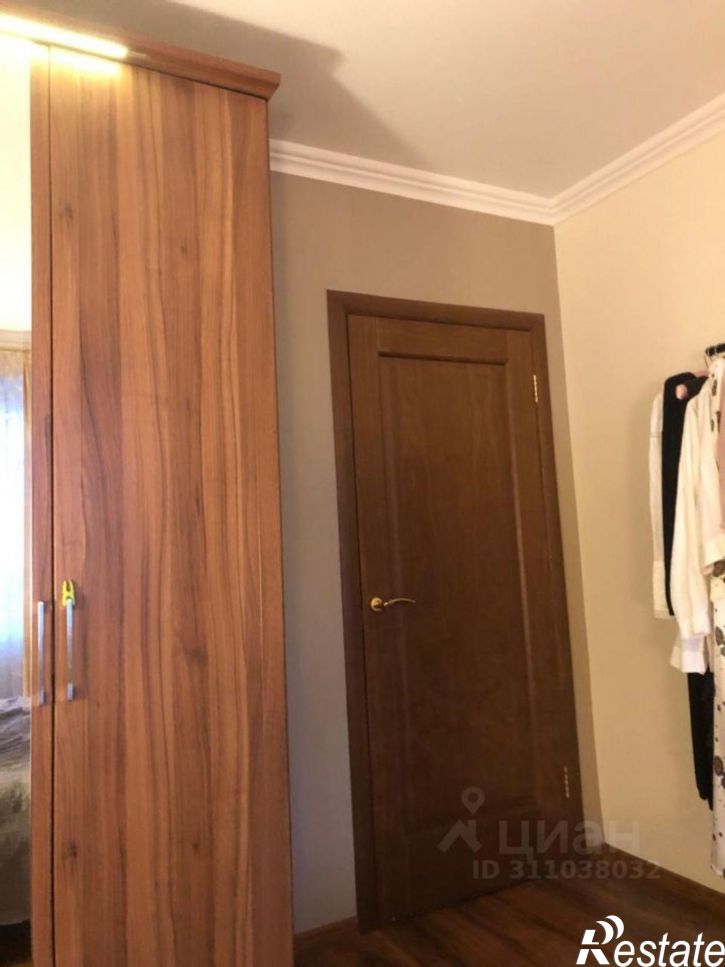 3-комн квартира ул Калмыцкая, 42,  д. 42