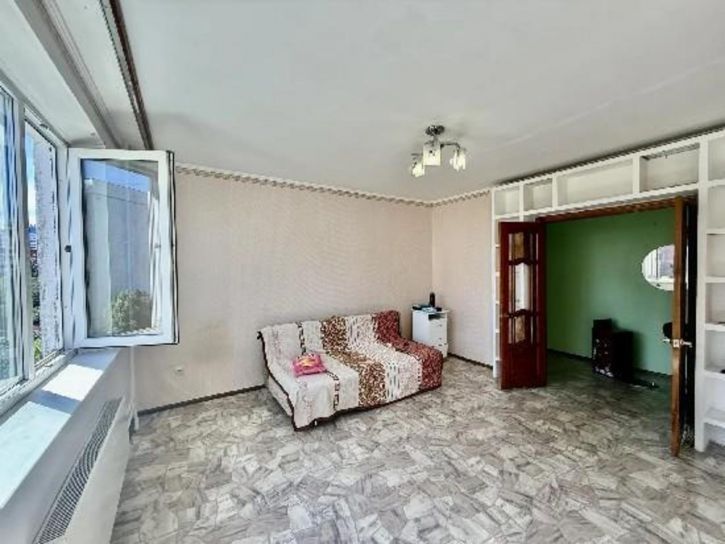 2-комн квартира Юбилейная, 83