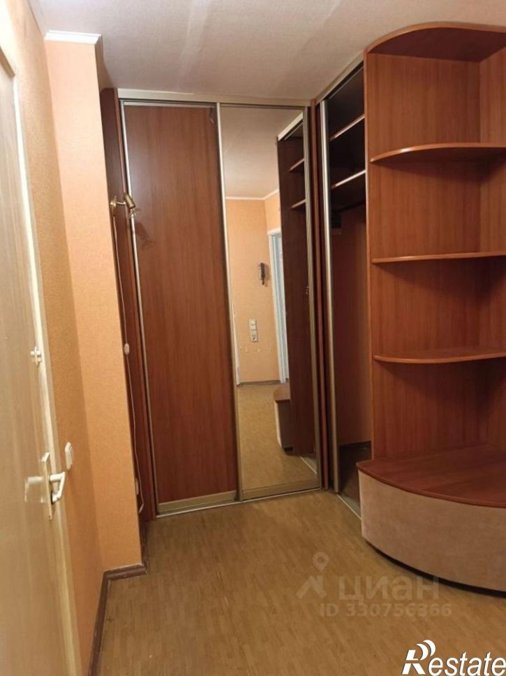 1-комн квартира Цветной б-р, 27,  д. 27