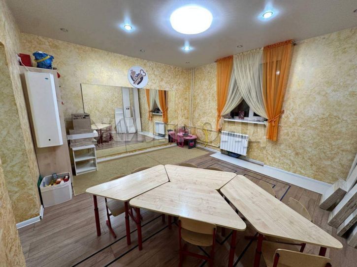 3-комн квартира Матросова улица, д.3