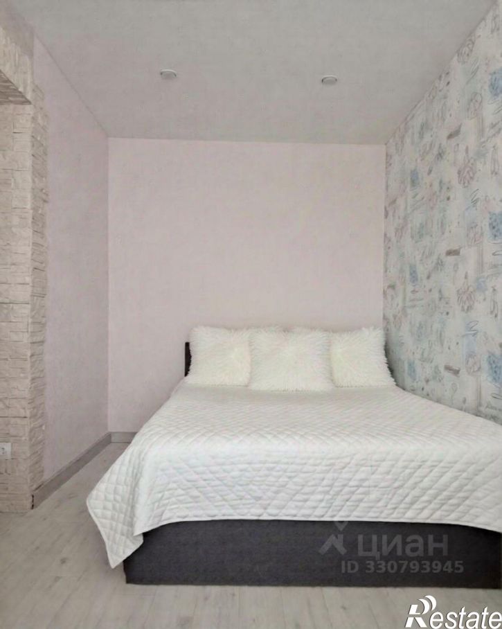 2-комн квартира б-р Ленина, 22,  д. 22