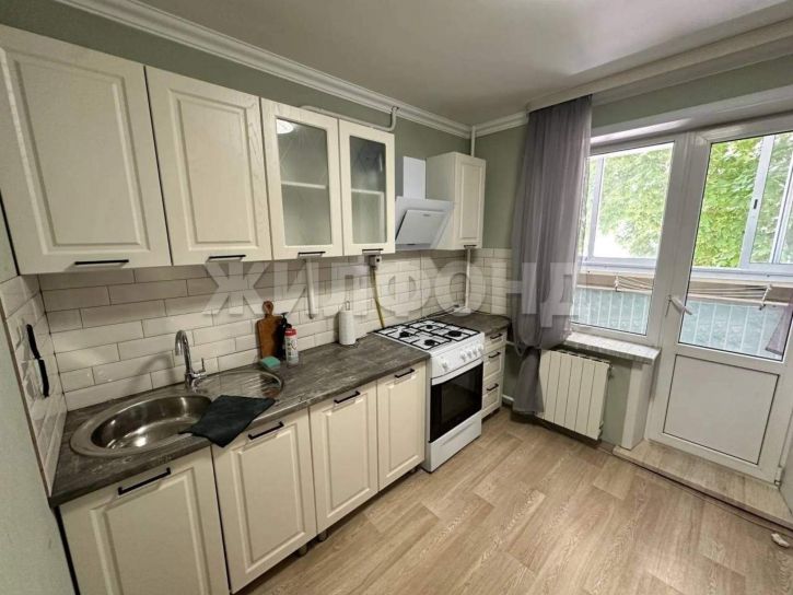 2-комн квартира Ярославская улица, д.11