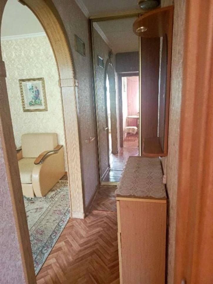 2-комн квартира Советская, 79
