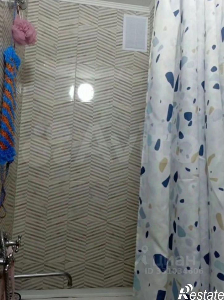 Комната ул Революционная, 3 2,  д. 3 2,  к. 2