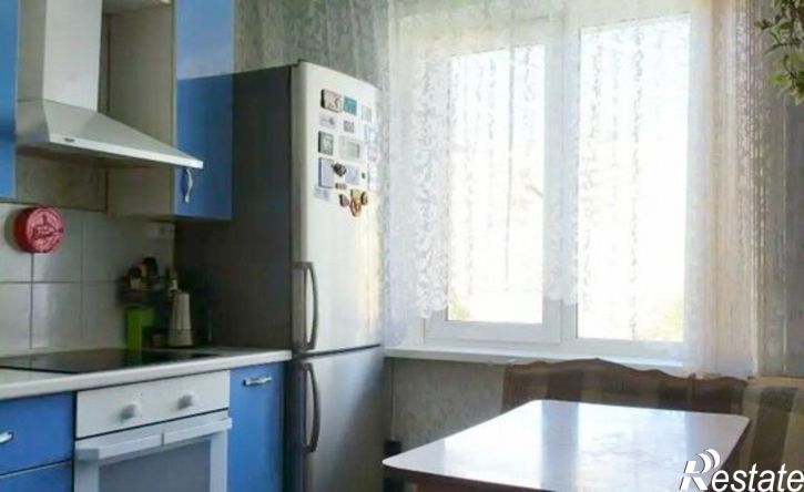 3-комн квартира б-р Курчатова, 12,  д. 12
