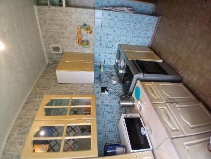 3-комн квартира Космонавтов б-р, 5
