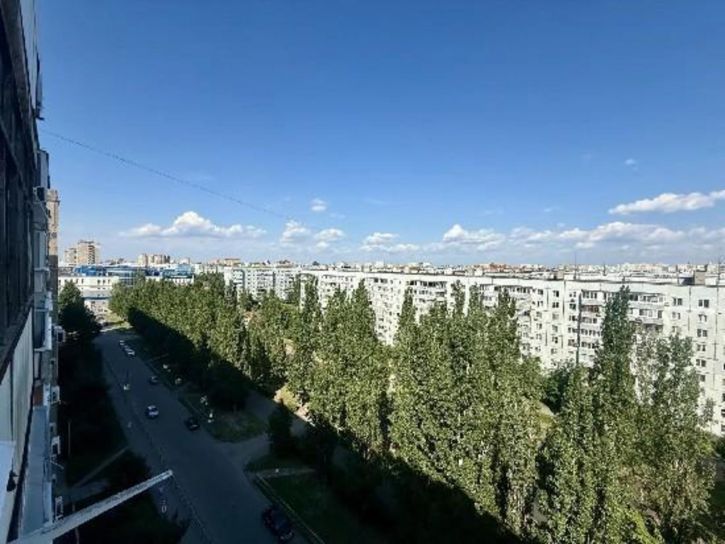 2-комн квартира Гая б-р, 10