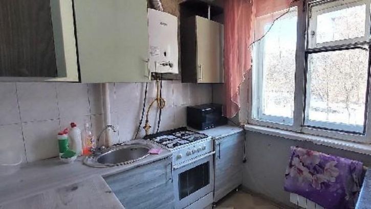 2-комн квартира Макарова, 16