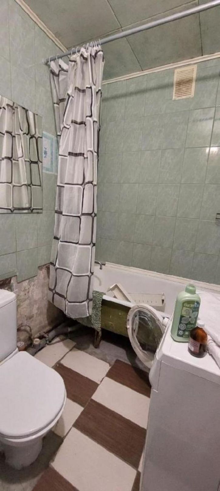 2-комн квартира Макарова, 16