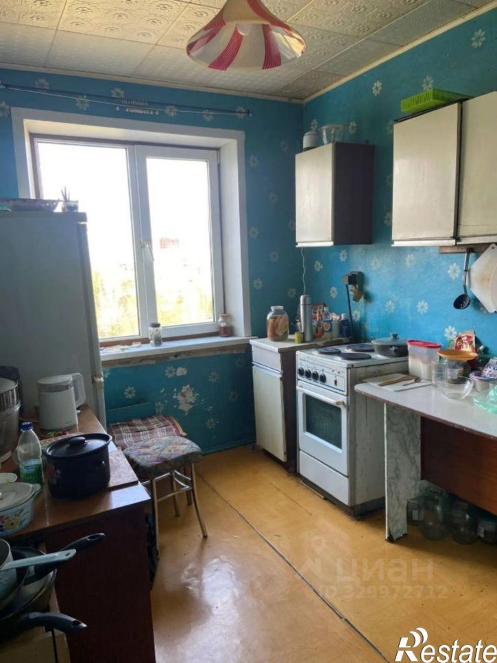 Комната б-р Космонавтов, 8,  д. 8