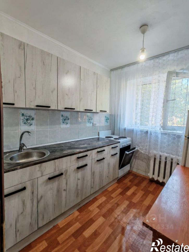 2-комн квартира б-р Курчатова, 14,  д. 14
