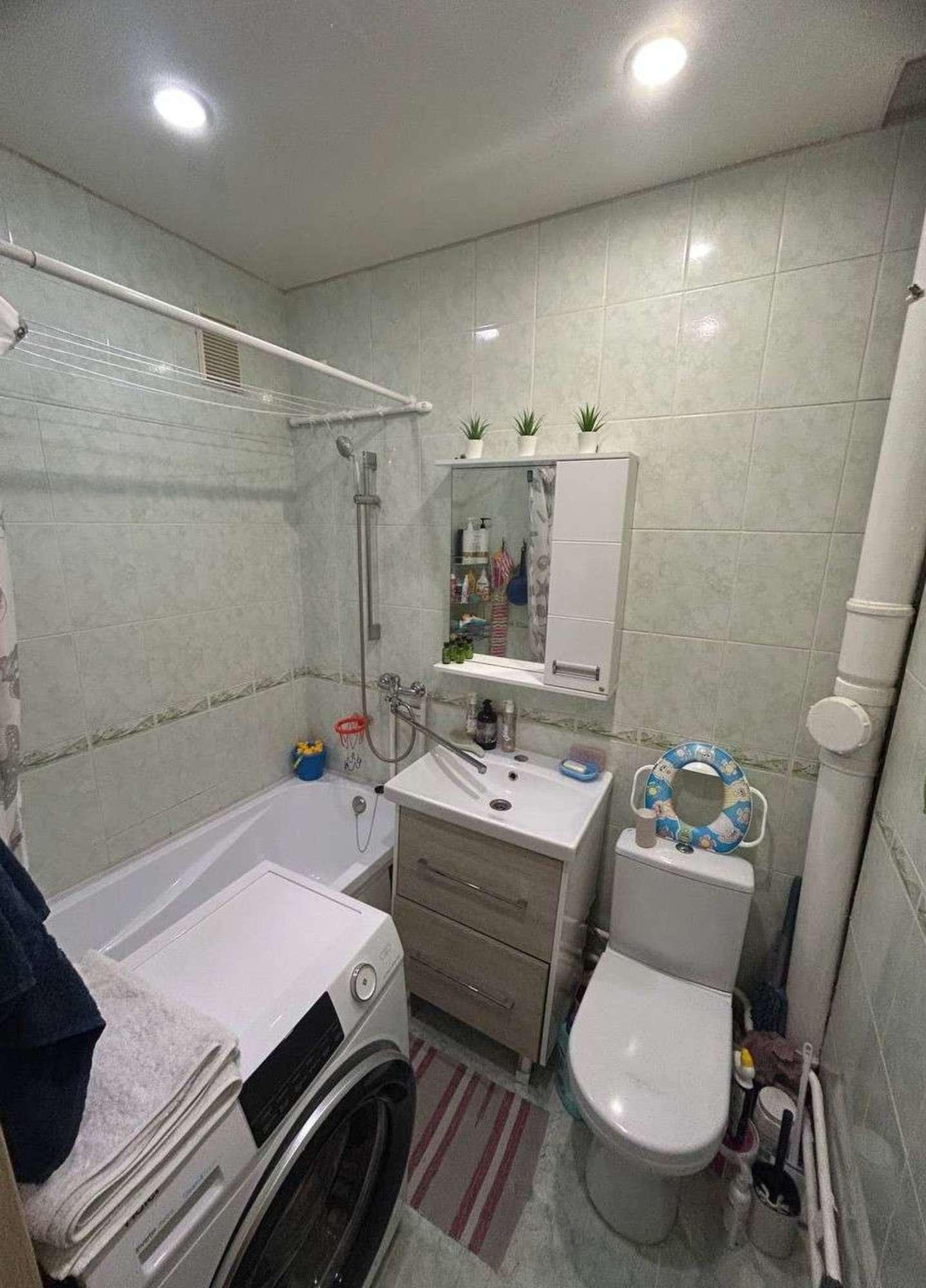 Купить квартиру за 4 000 000 рублей на 70 лет Октября улица, 11