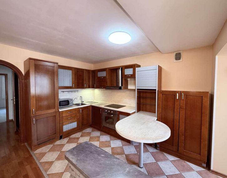 2-комн квартира Кулибина бульвар, 2