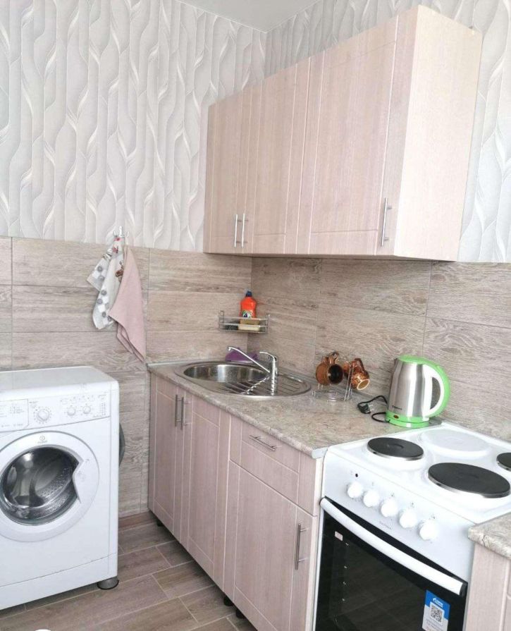 1-комн квартира Гидротехническая улица, 32