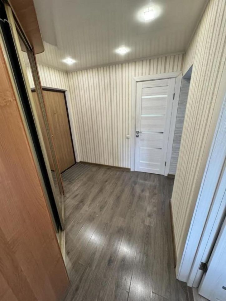 3-комн квартира Орджоникидзе б-р, 15