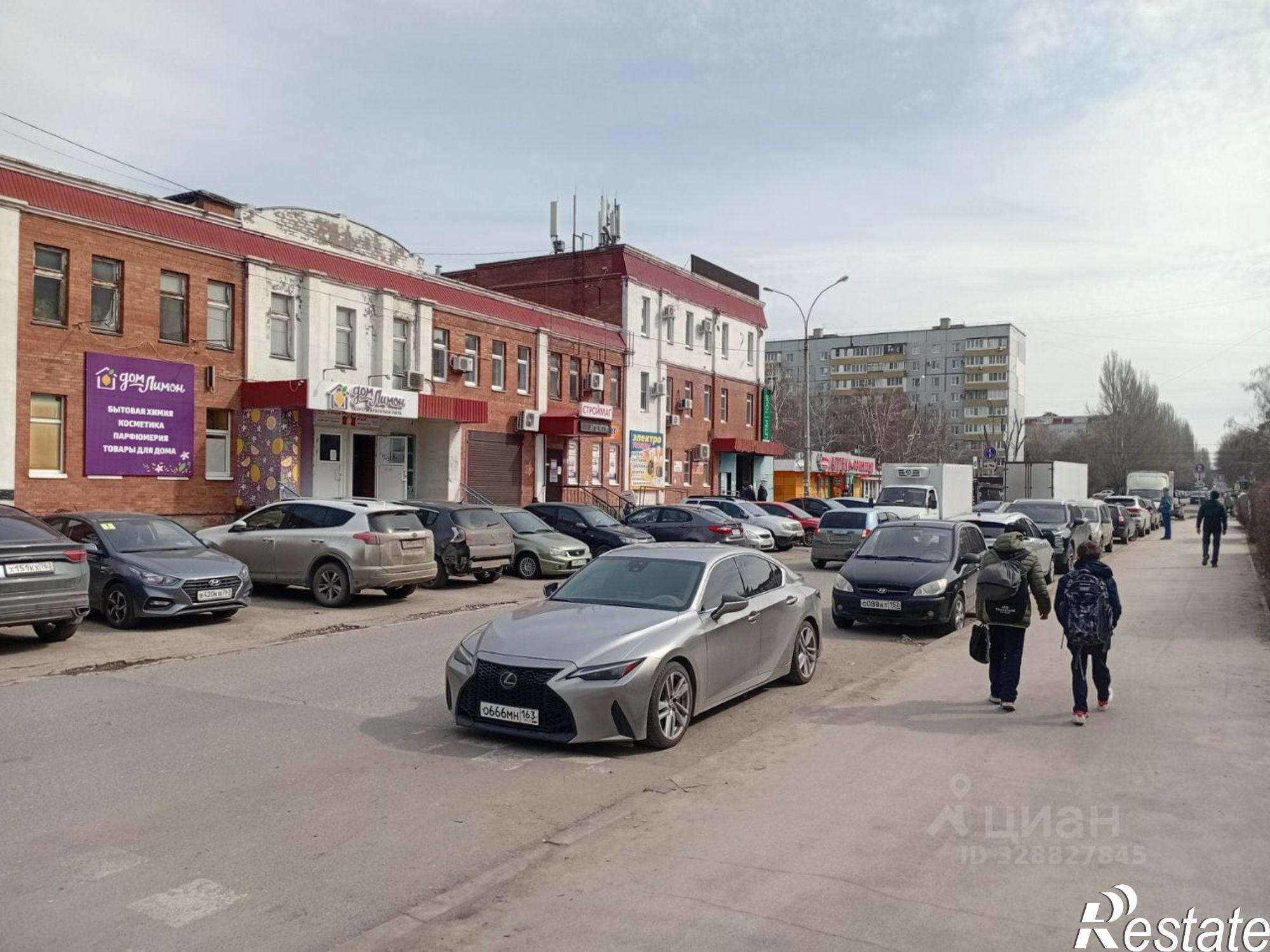 Купить торговое помещение за 3 272 800 рублей на ул Автостроителей, 68А