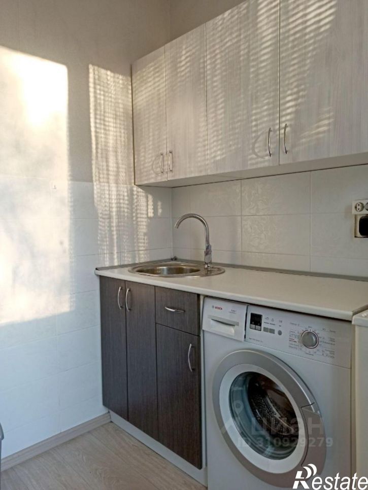 2-комн квартира Московский пр-кт, 27,  д. 27