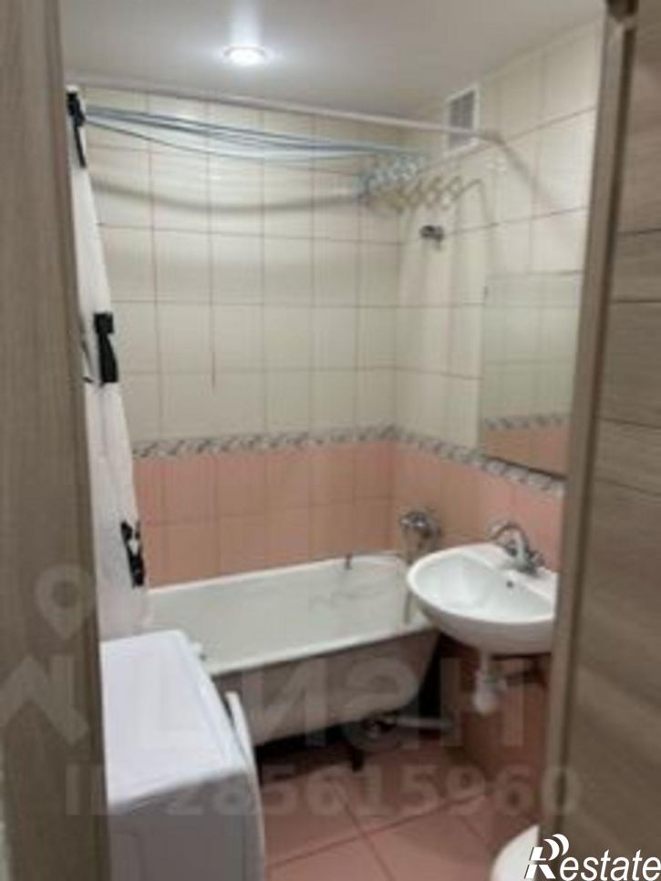 2-комн квартира улица Жилина, 20,  д. 20