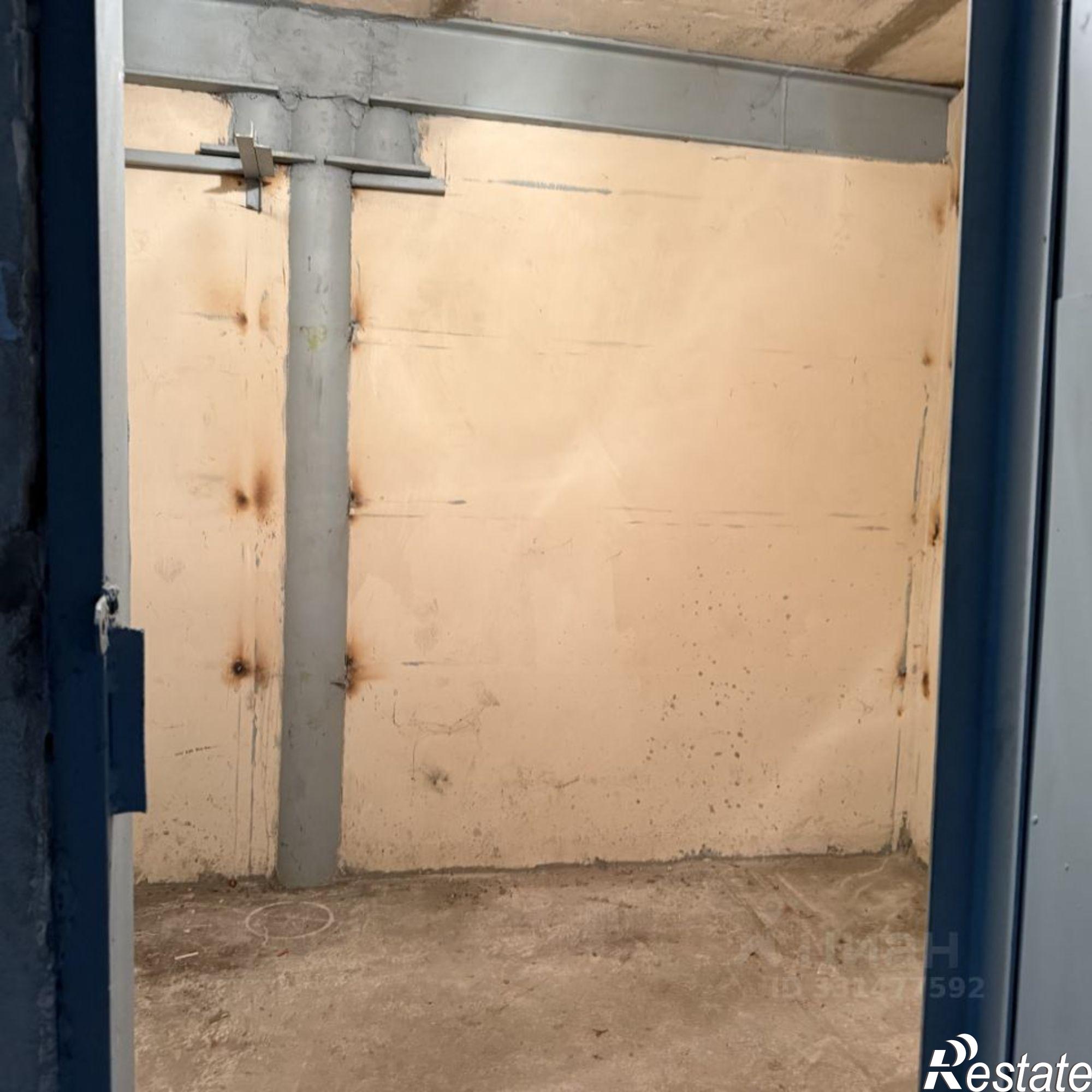 Купить гараж, место в паркинге за 133 930 рублей на Приморский б-р, 45