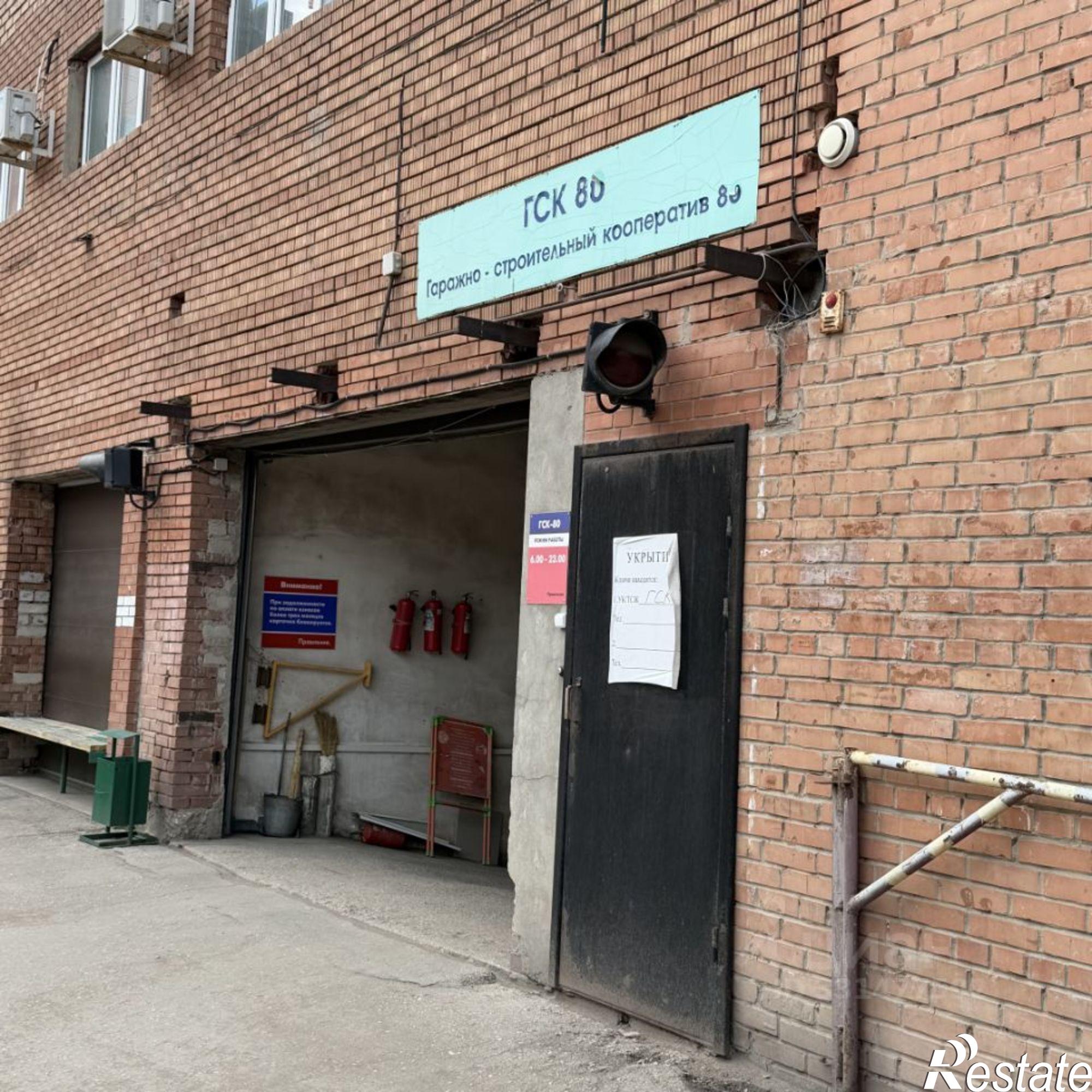 Купить гараж, место в паркинге за 133 930 рублей на Приморский б-р, 45
