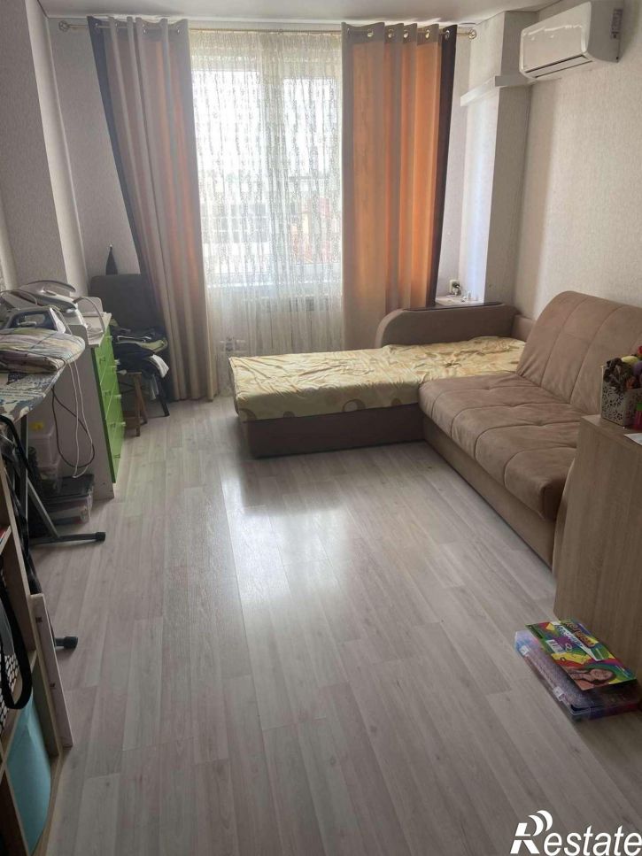 1-комн квартира Ленинградская улица, 68