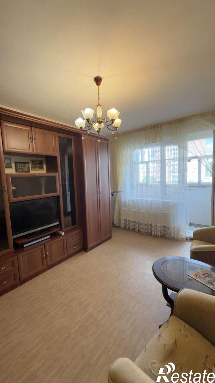 1-комн квартира Автостроителей улица, 12