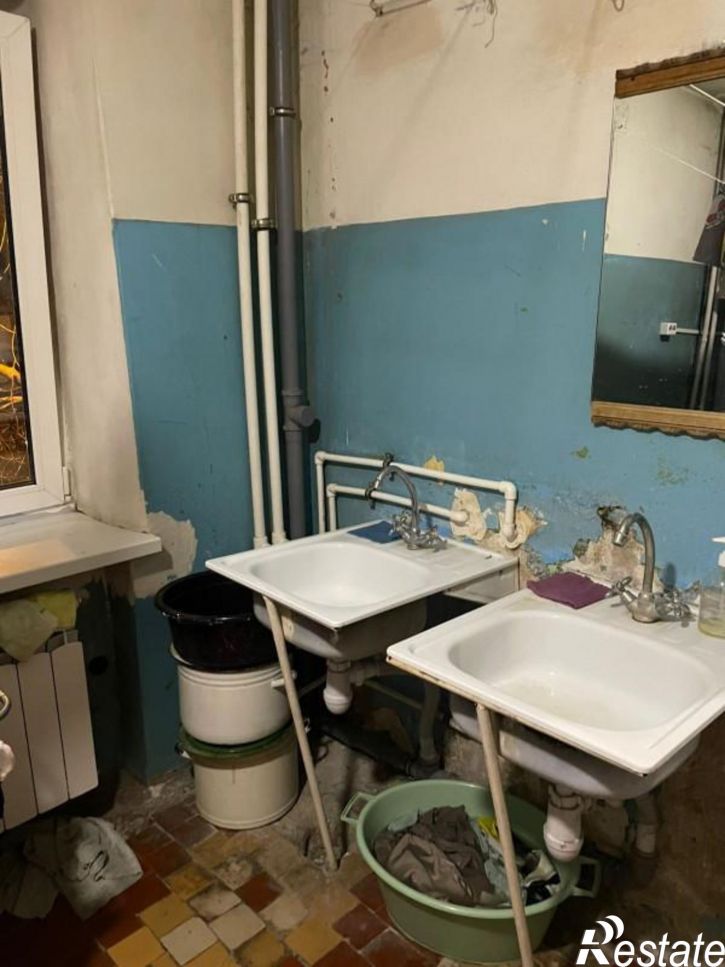 Комната Карбышева, 3