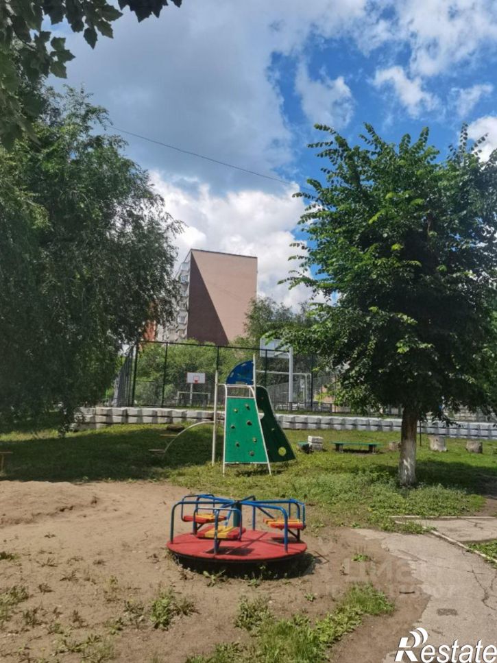 3-комн квартира ул Матросова, 11,  д. 11
