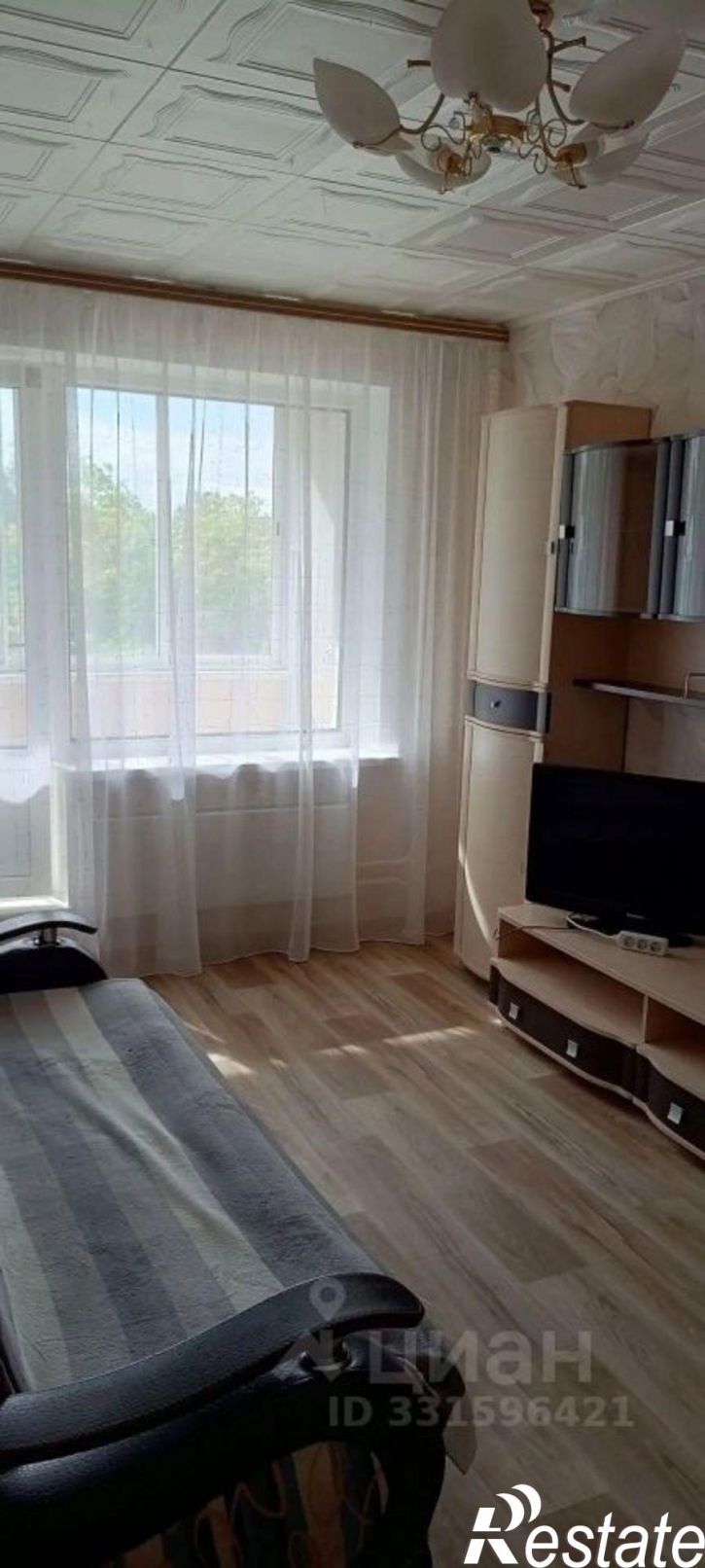 2-комн квартира ул Революционная, 76,  д. 76