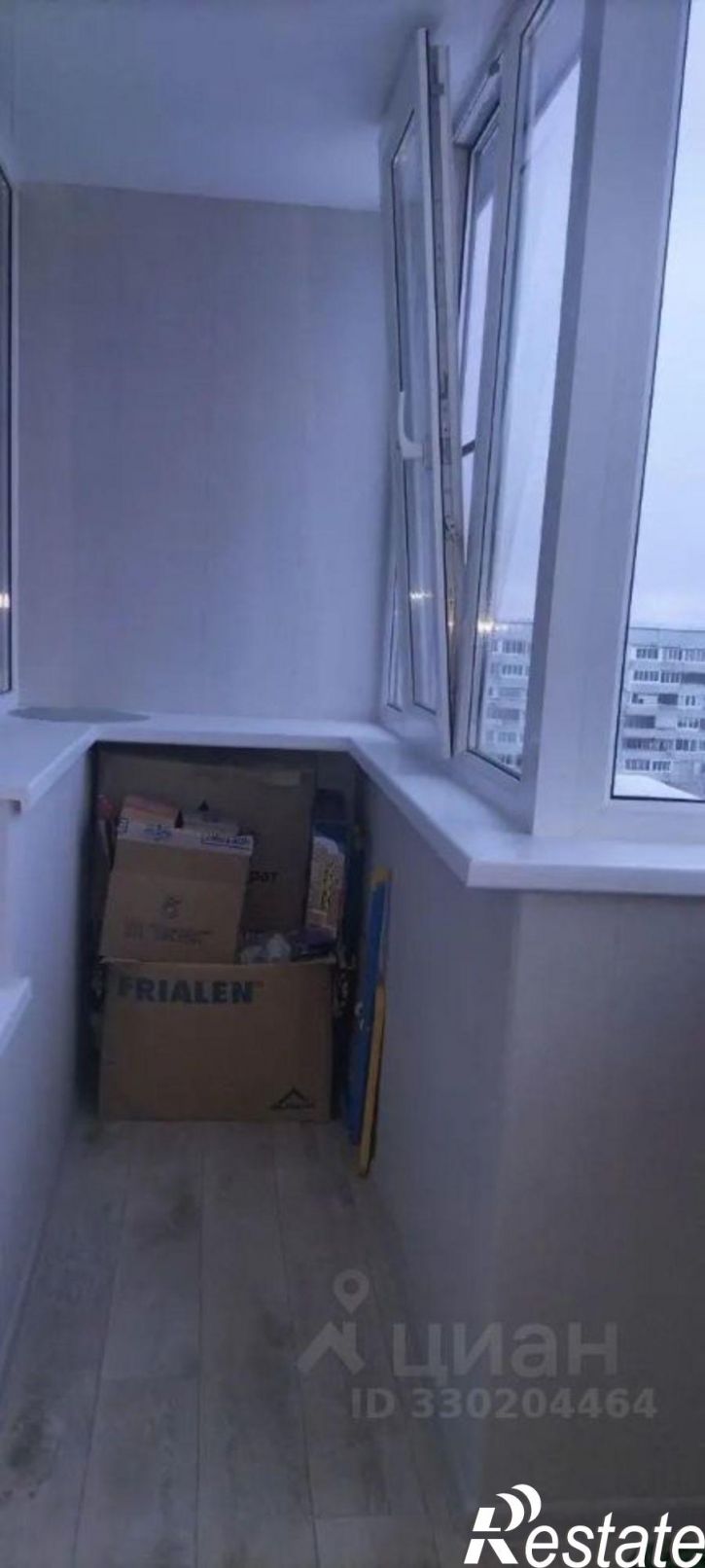2-комн квартира улица Баныкина, 32,  д. 32