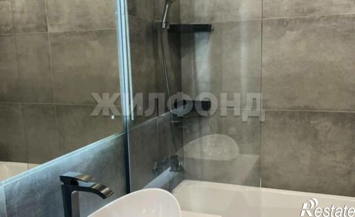 2-комн квартира пр-д Оптимистов, 9,  д. 9