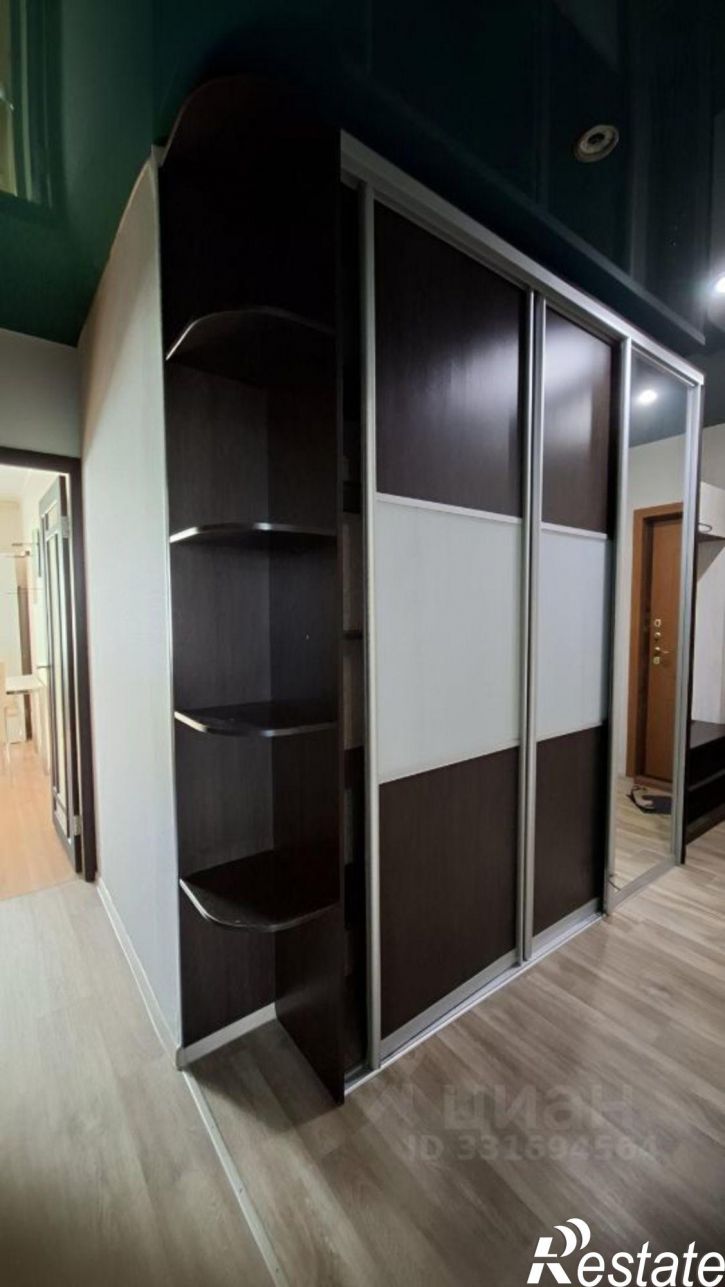 1-комн квартира ул Толстого, 10,  д. 10