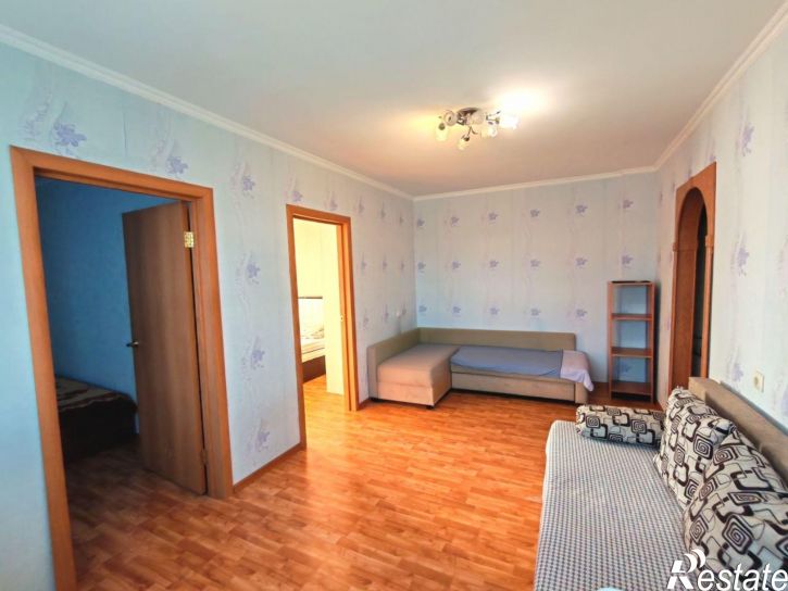 4-комн квартира б-р 50 лет Октября, 38,  д. 38