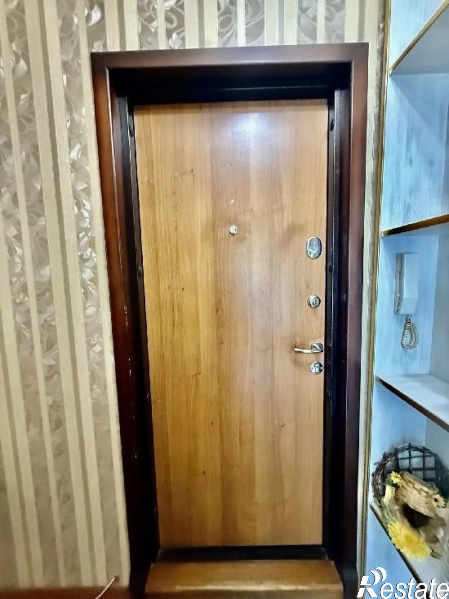 Купить квартиру за 5 975 000 рублей на 70 лет Октября, 8