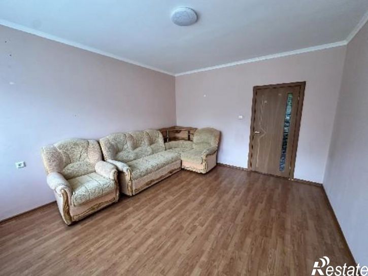 2-комн квартира Полякова, 24