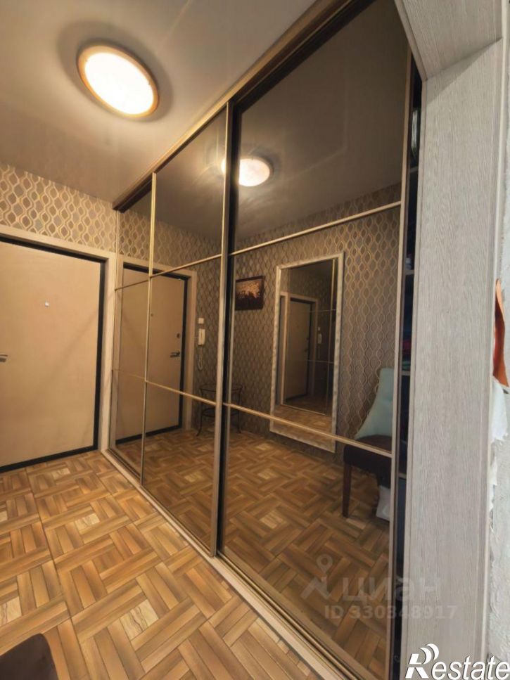 2-комн квартира Приморский б-р, 57,  д. 57