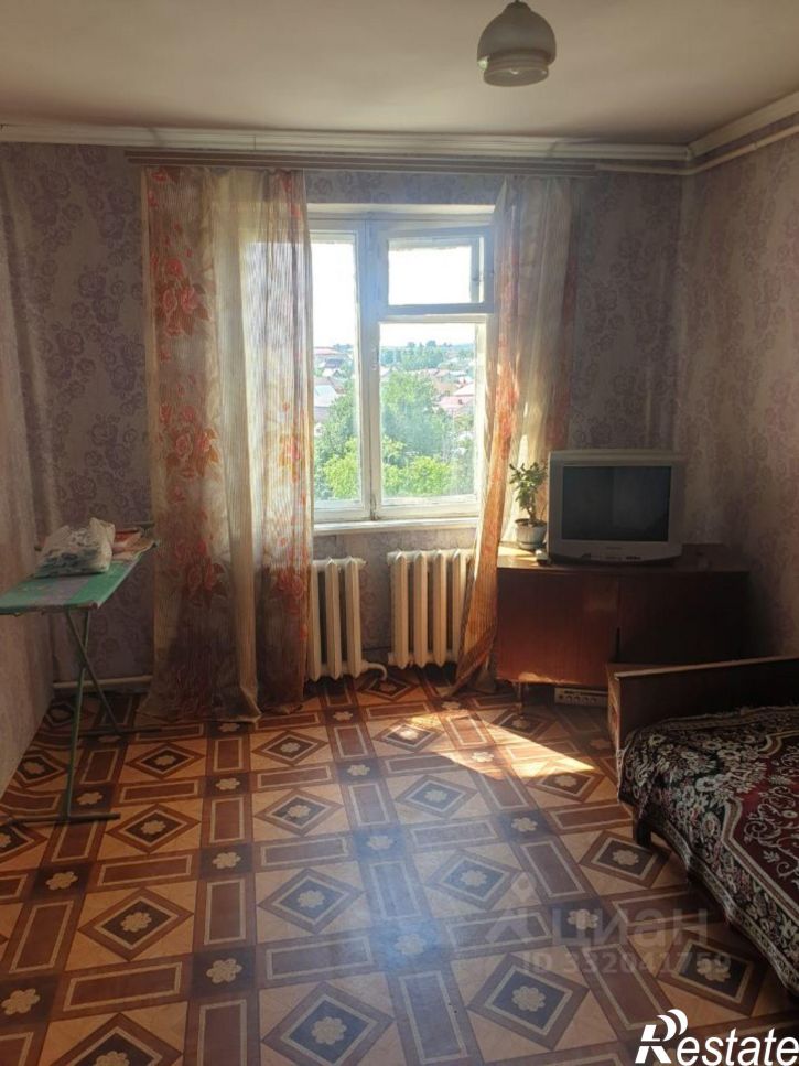 2-комн квартира б-р 50 лет Октября, 10А,  д. 10А