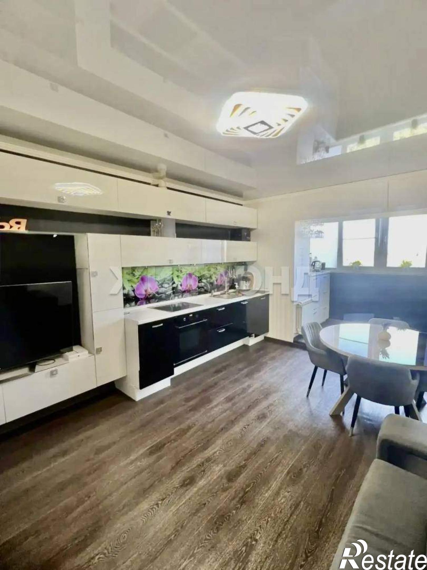 Купить квартиру за 11 845 000 рублей на Полякова улица, д.24