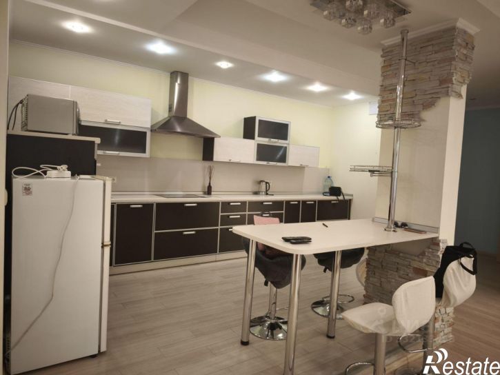 2-комн квартира ул 40 лет Победы, 15е,  д. 15е