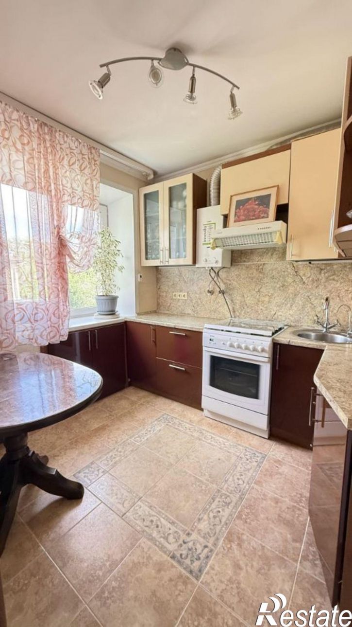 3-комн квартира ул Мира, 82,  д. 82