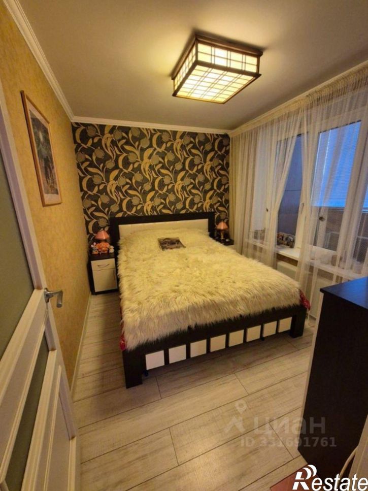 3-комн квартира пр-кт Степана Разина, 20,  д. 20